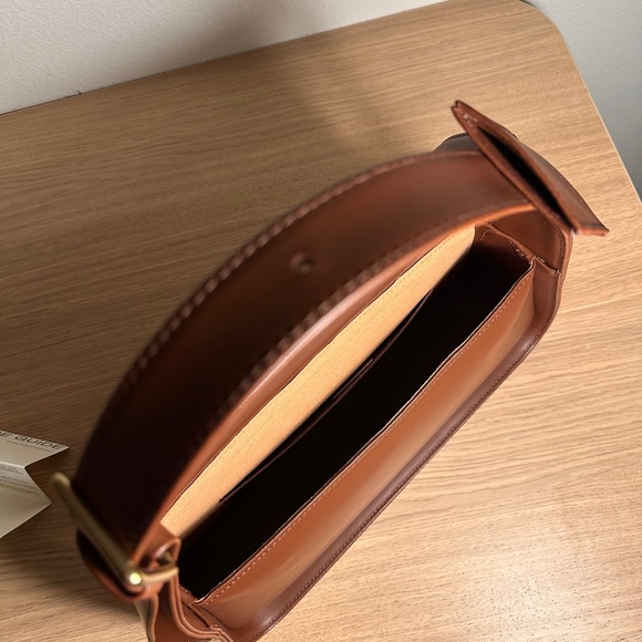 Bagllet Bag BG125 Chesnut Never worn. - Picture 4 of 7